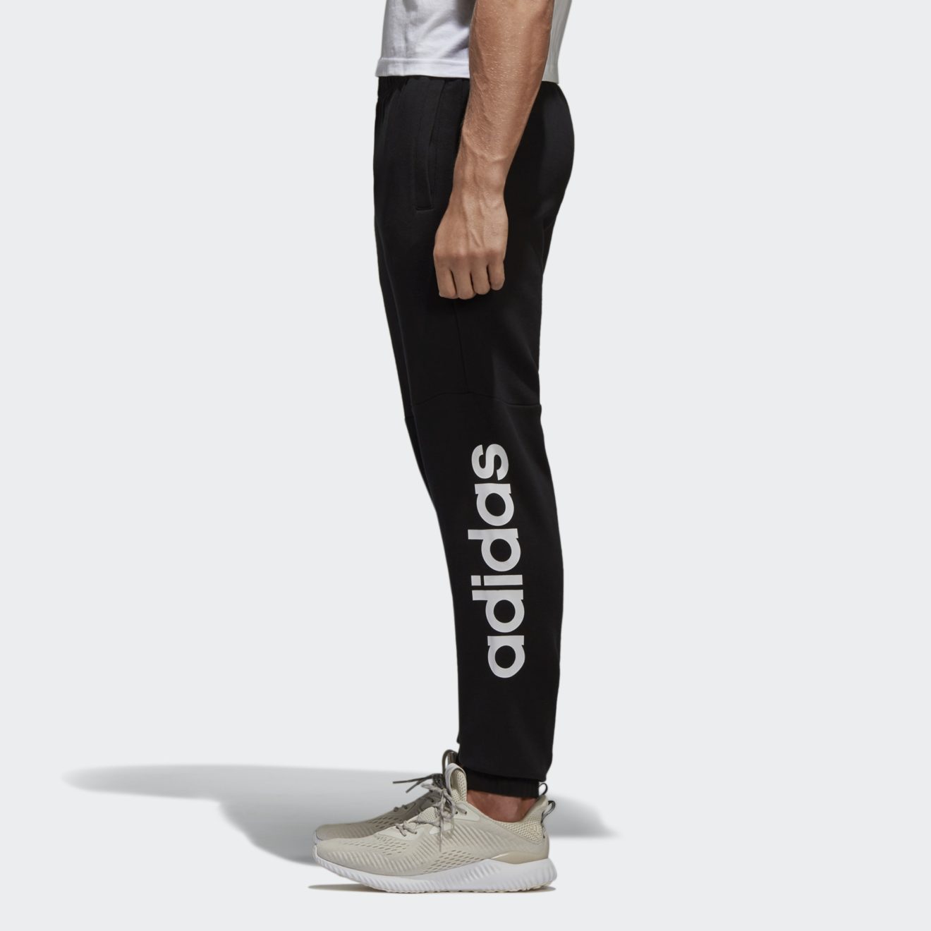 essentials single jersey tapered elastic cuff logo pants